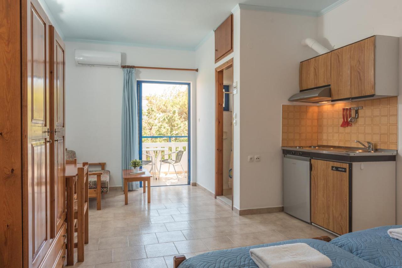 Anthea Apartments Палиохора Екстериор снимка